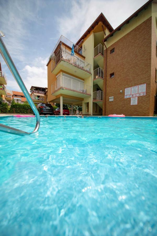 Siófoki Beach Apartman Exterior foto